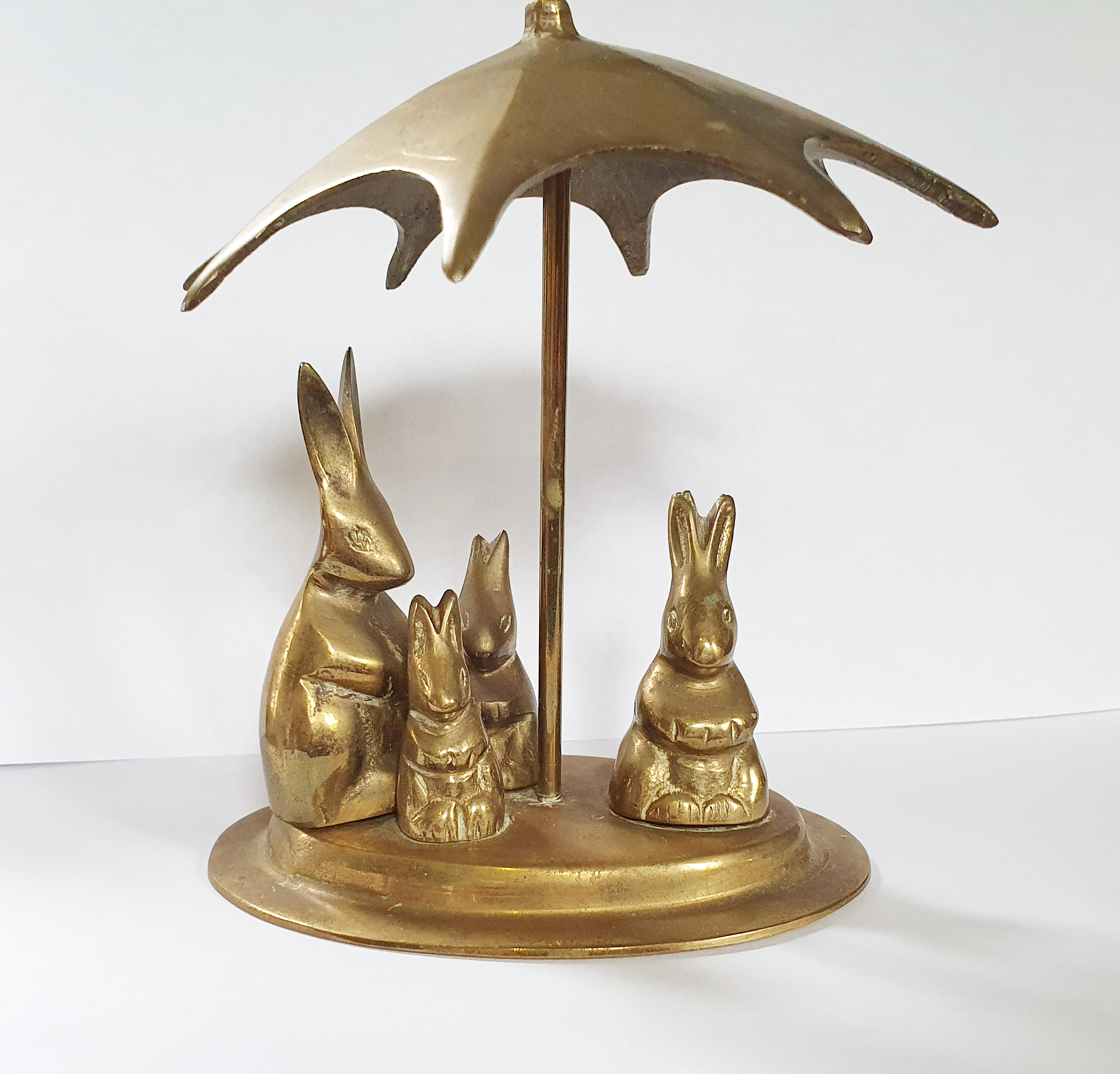 Rabbits under an Umbrella Tiller pin (image for) Rabbits under an Umbrella Tiller pin